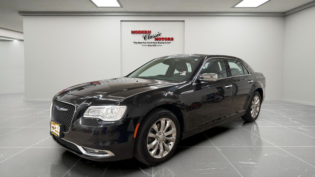  2019 Chrysler 300 Limited AWD   