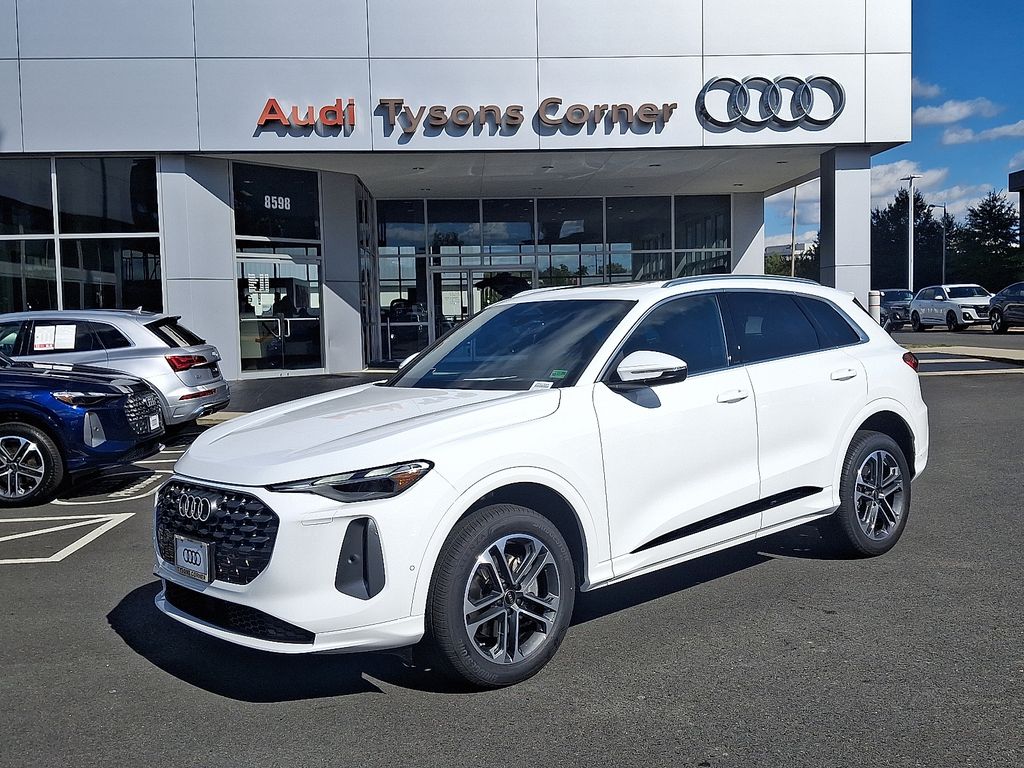 Thumbnail: 2025 Audi Q5 - 1