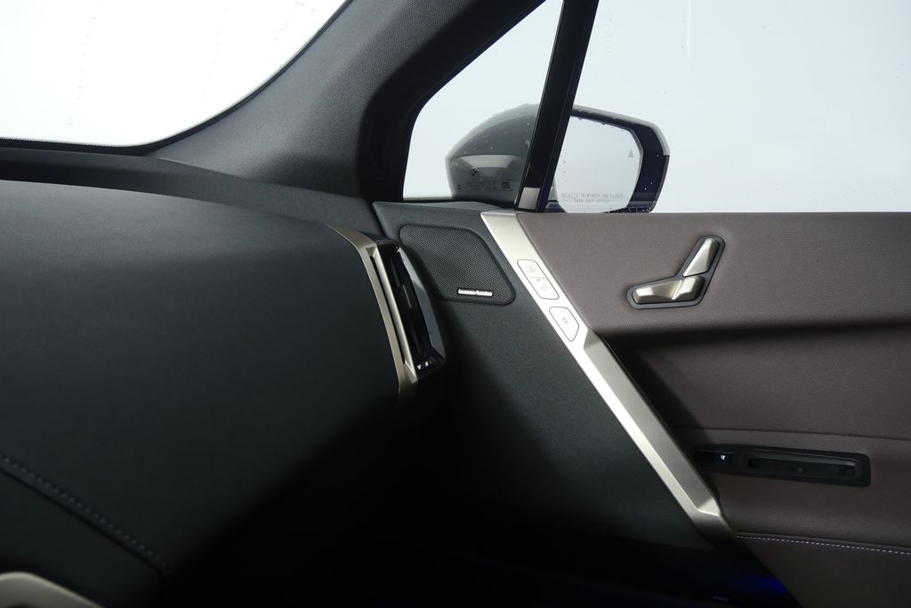 Thumbnail: 2024 BMW iX - 29