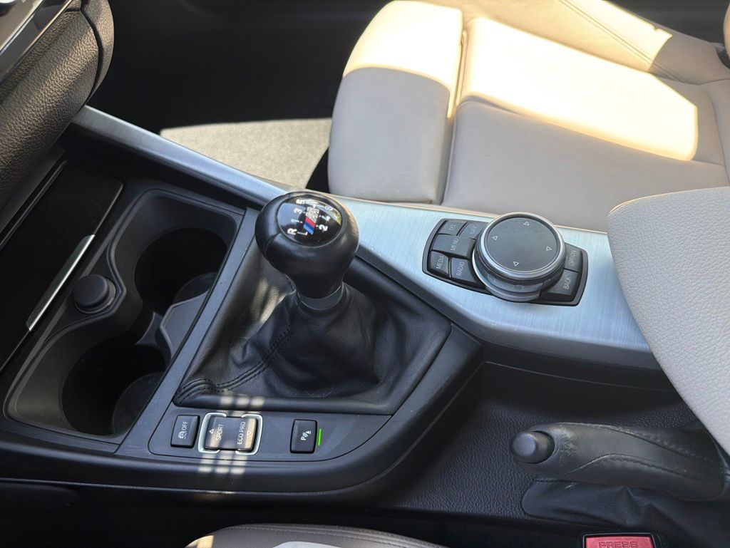 Thumbnail: 2015 BMW 2 Series - 29