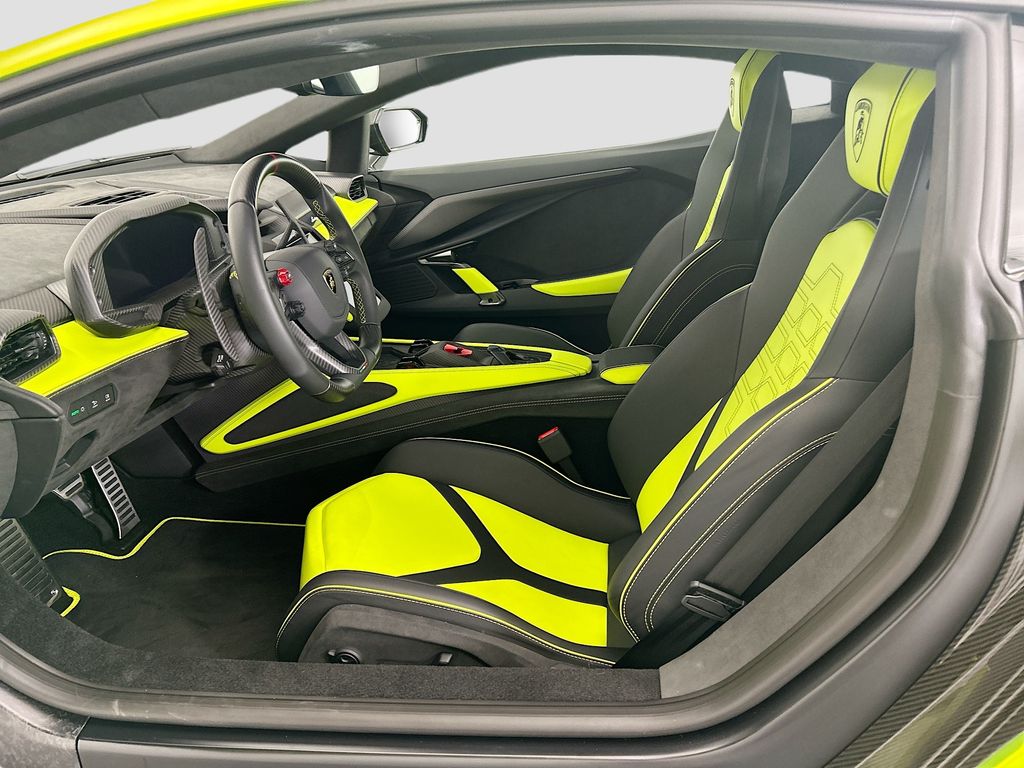 Thumbnail: 2025 Lamborghini  - 18