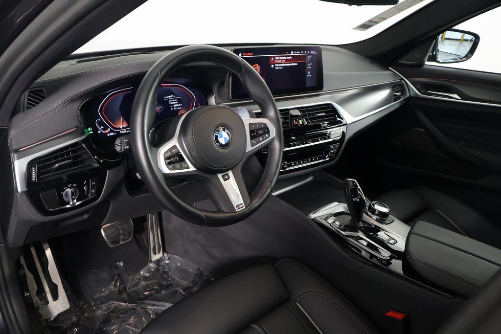 Thumbnail: 2023 BMW 5 Series - 7