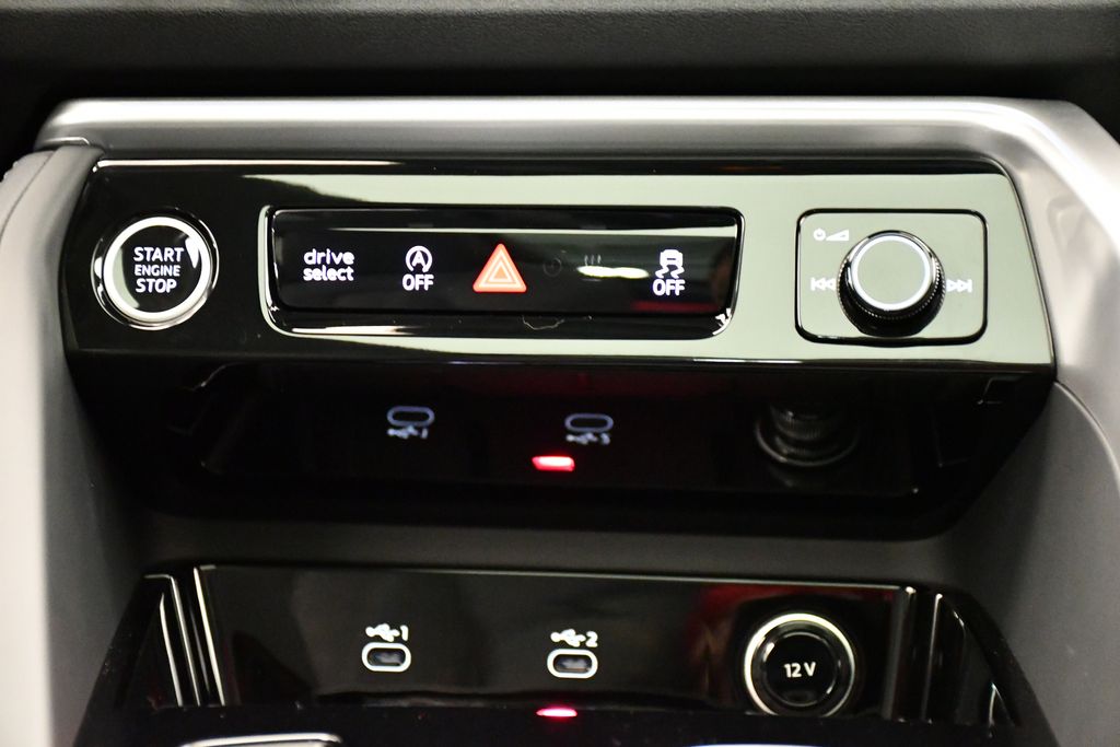 Thumbnail: 2025 Audi Q5 - 27