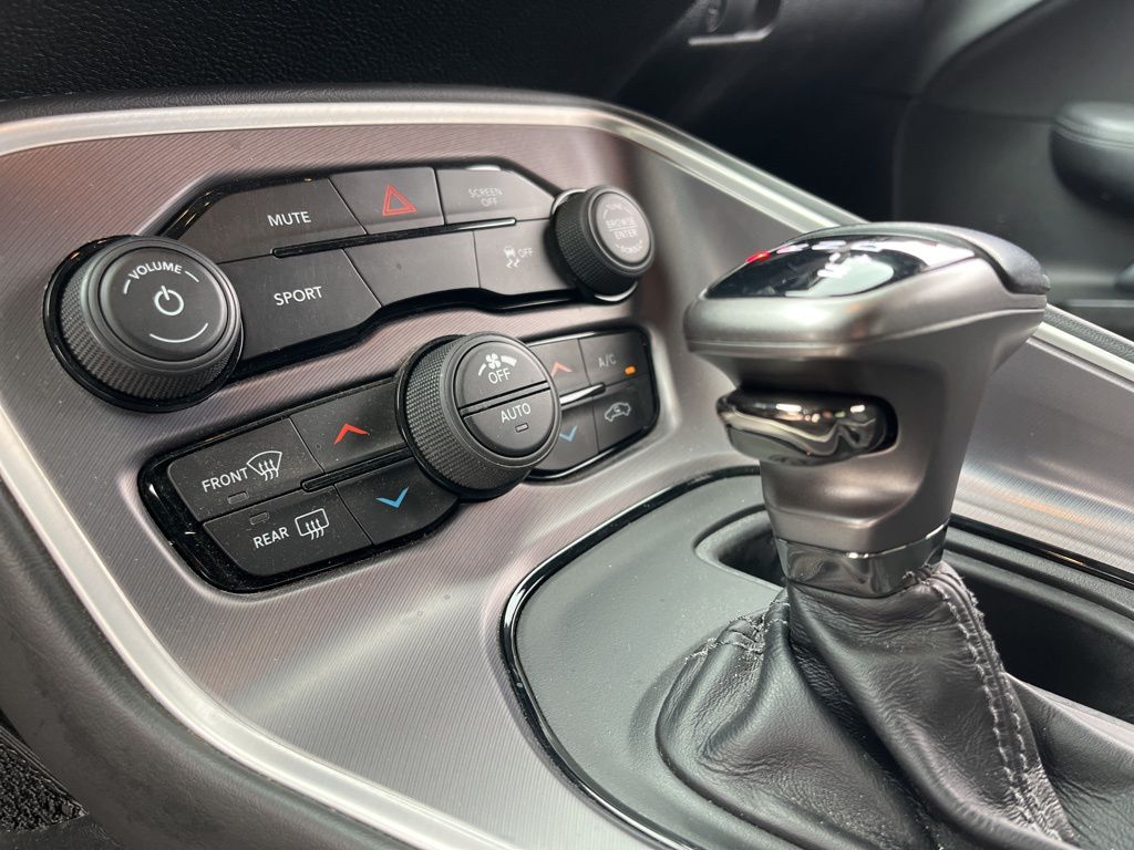 Thumbnail: 2019 Dodge Challenger - 26