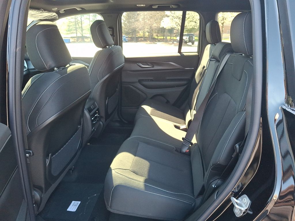 New 2026 Jeep Grand Cherokee SUV