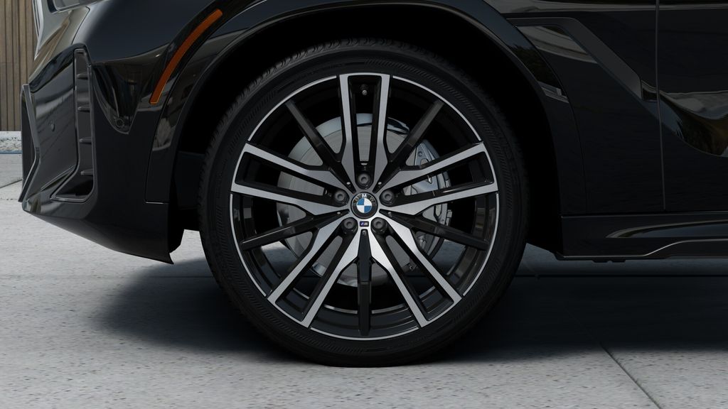 Thumbnail: 2027 BMW X6 - 7