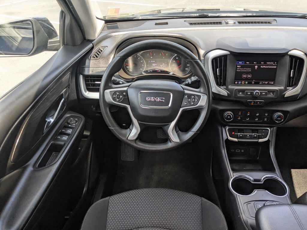 Used 2024 GMC Terrain SUV