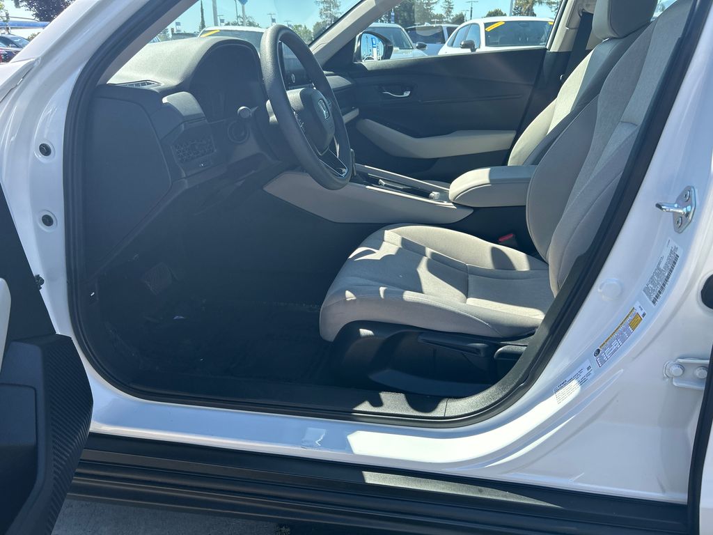 2024 Honda Accord LX 10