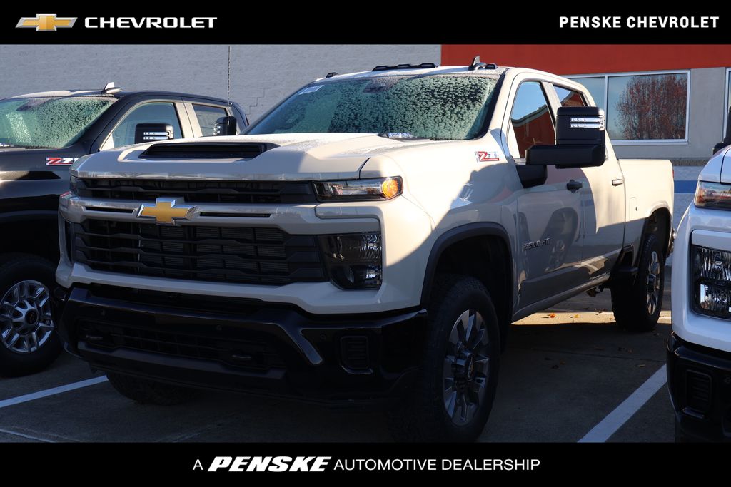 Thumbnail: 2026 Chevrolet Silverado 2500 - 1