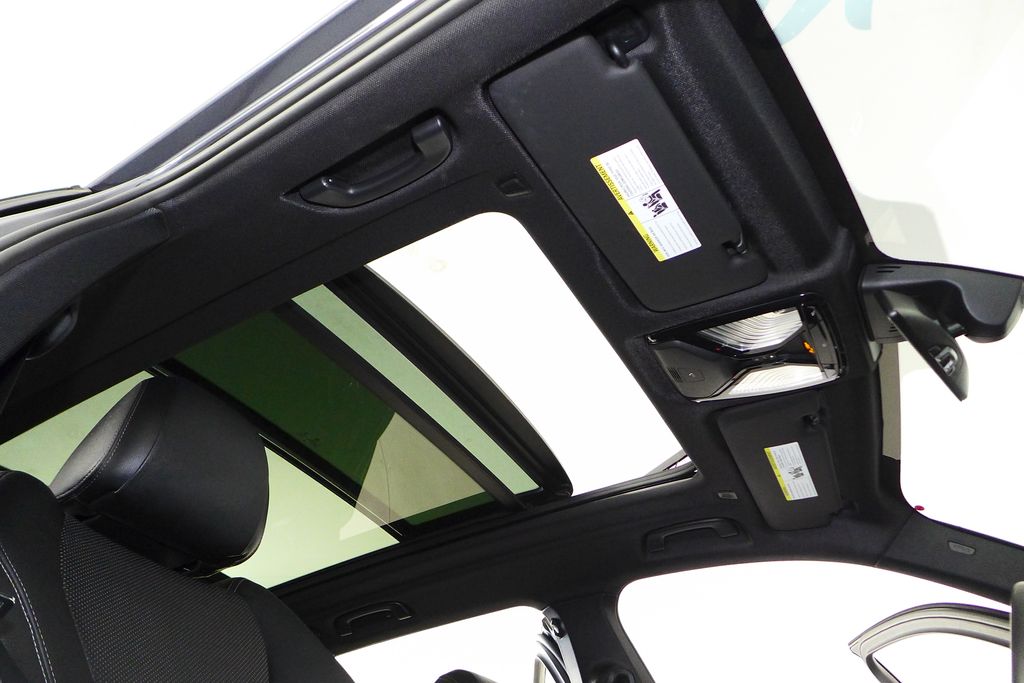 Thumbnail: 2022 BMW X5 - 18