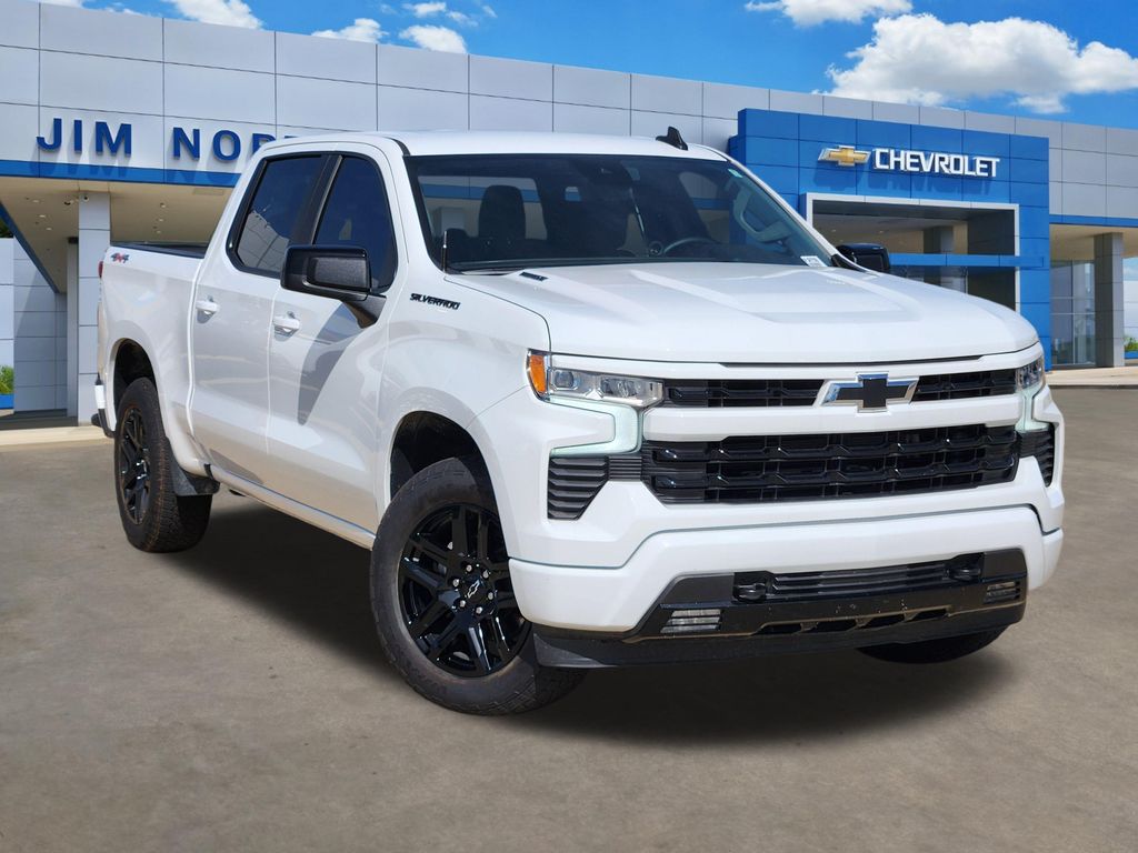 Summit White 2025 Chevrolet Silverado 1500 Pickup Truck Four-Wheel Drive 8-Speed Automatic