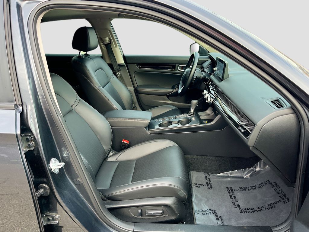 Used 2024 Blue Honda Touring image 28