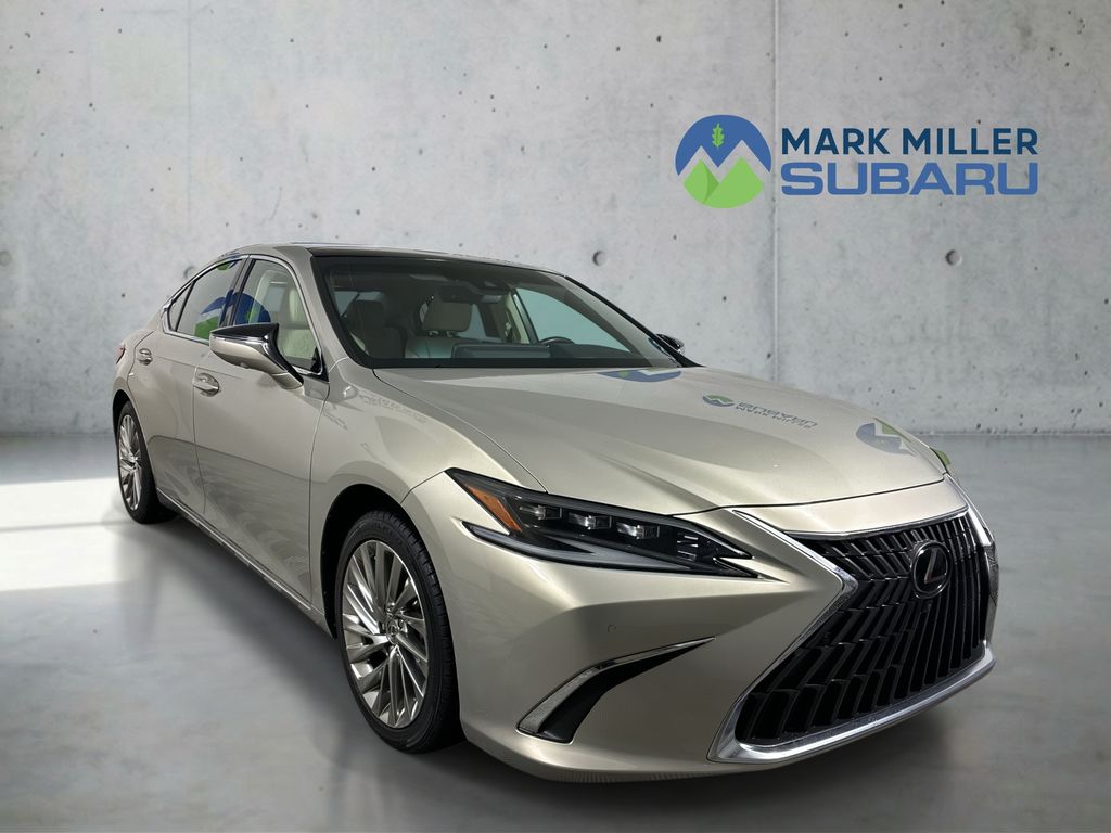 2022 Lexus ES 350 350 Ultra Luxury's photo