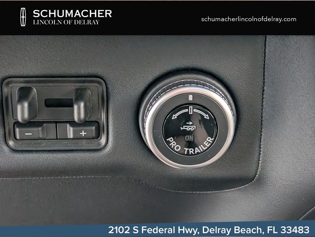new 2026 Lincoln Navigator L car, priced at $126,415