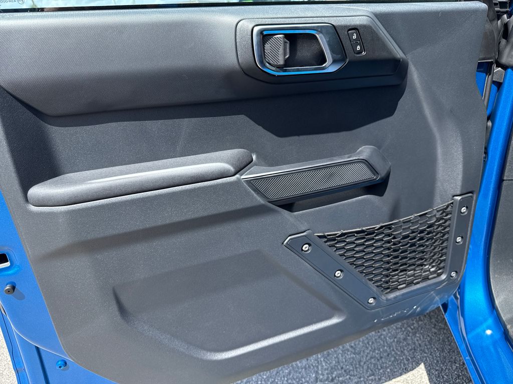 2025 Ford Bronco Big Bend photo 13