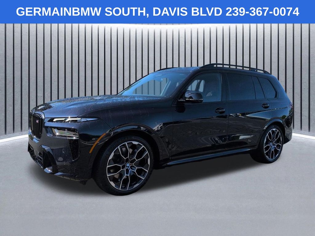 2025 BMW X7 M60i