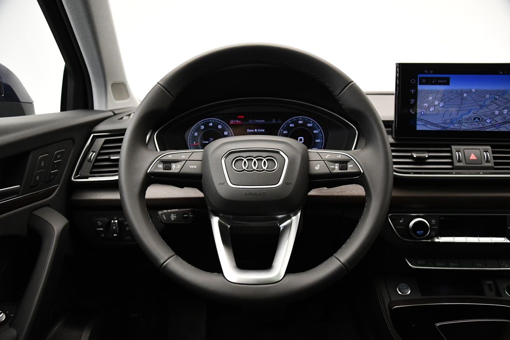 Thumbnail: 2025 Audi Q5 - 23