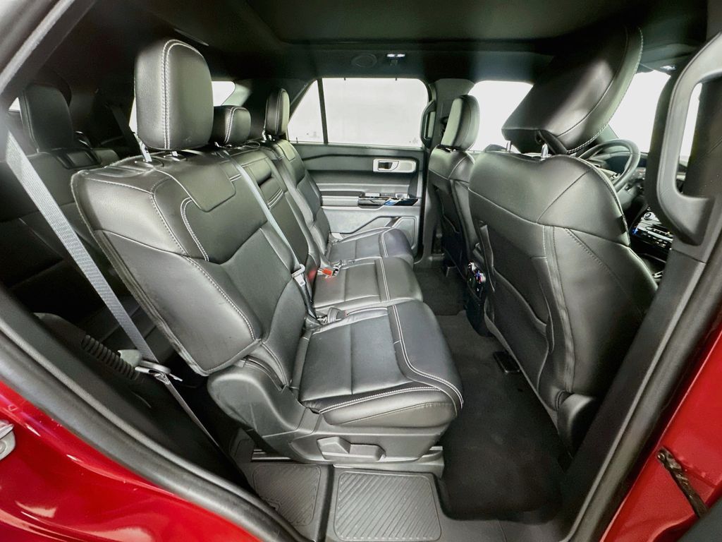 Thumbnail: 2022 Ford Explorer - 29