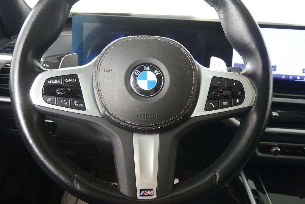 Thumbnail: 2024 BMW X7 - 21