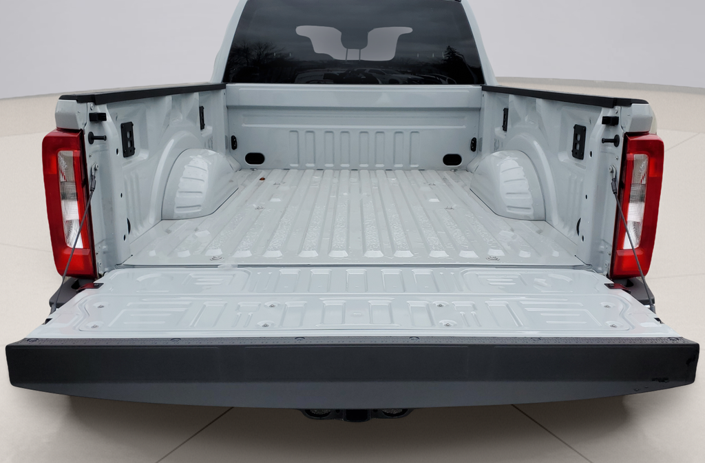 New 2026 White Ford XLT image 11