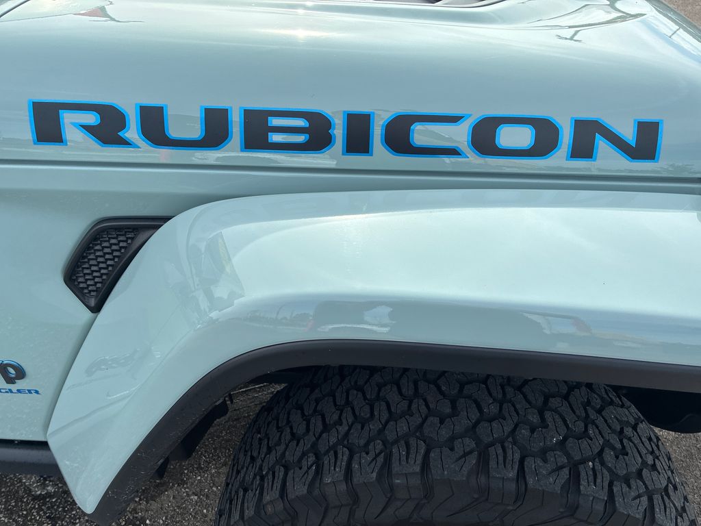 2023 Jeep Wrangler Rubicon 4xe - 8