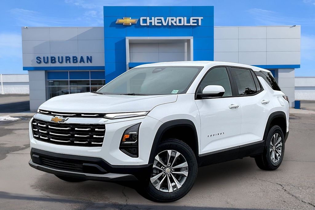 Summit White 2026 Chevrolet Equinox SUV / Crossover Front-Wheel Drive Continuously Variable Transmission