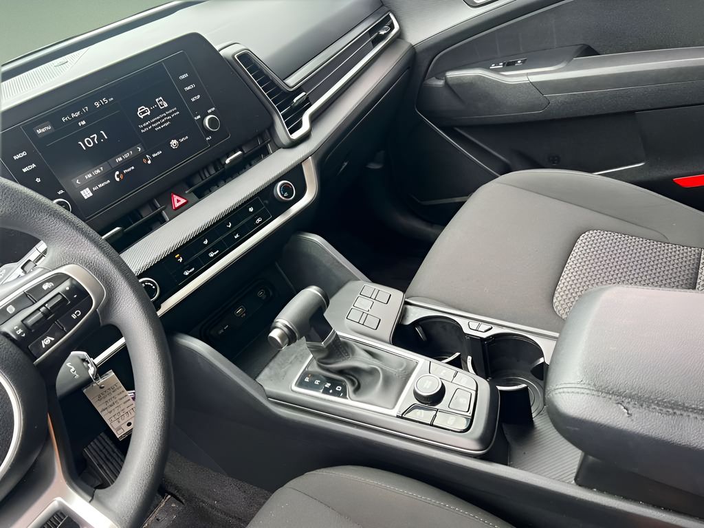 Used 2025 Kia Sportage SUV