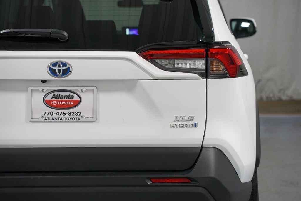 Thumbnail: 2024 Toyota RAV4 - 10