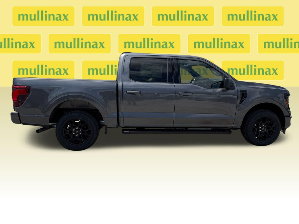 New 2026 Gray Ford XLT image 15