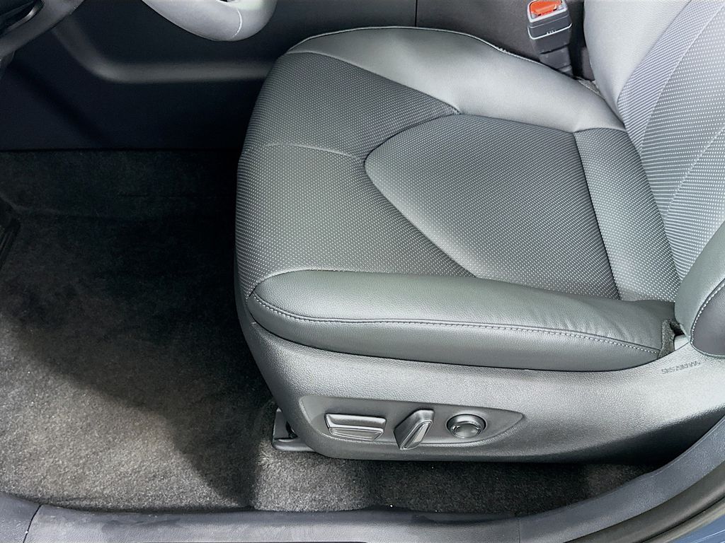 2025 Toyota Grand Highlander Limited 20