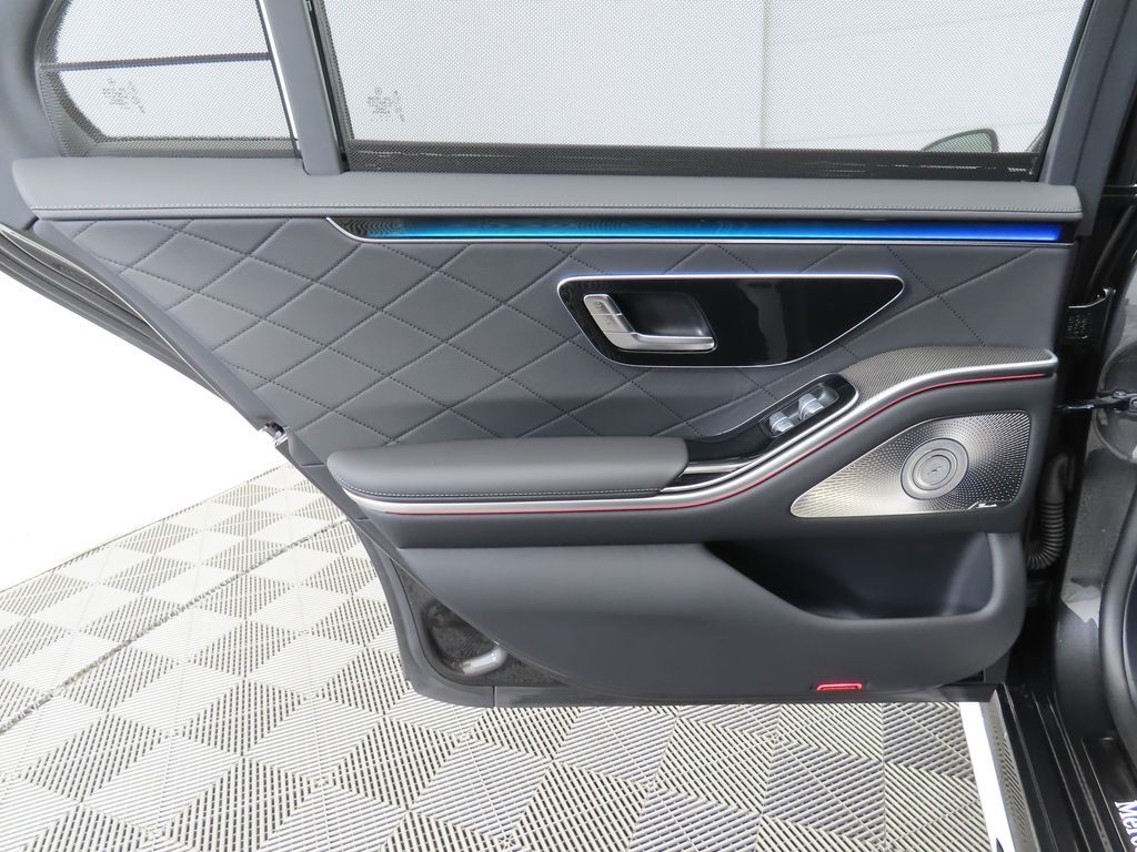 Thumbnail: 2026 Mercedes-Benz S-Class - 28