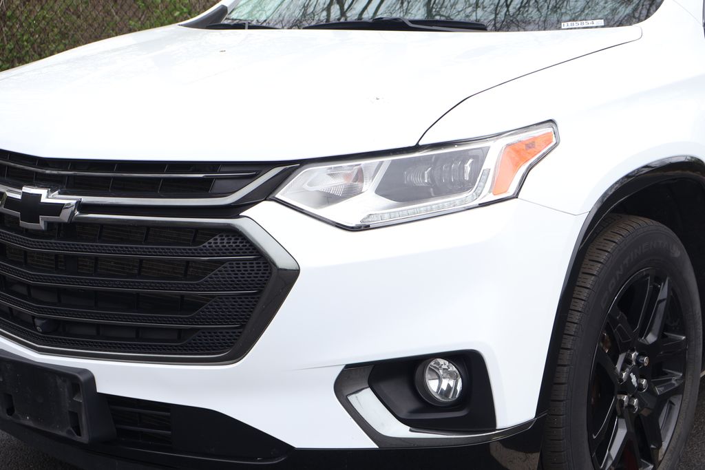 Thumbnail: 2020 Chevrolet Traverse - 3