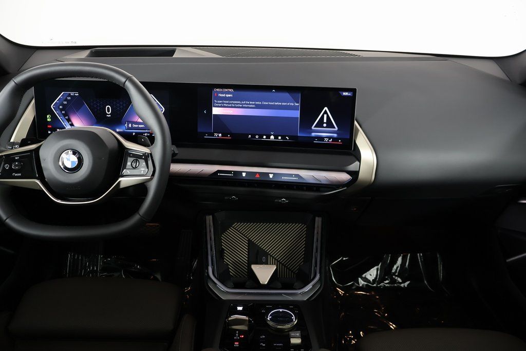 Thumbnail: 2025 BMW X3 - 8