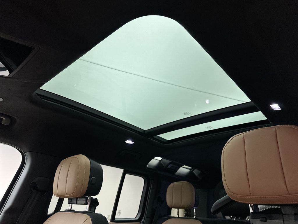 Thumbnail: 2026 Land Rover Defender - 11