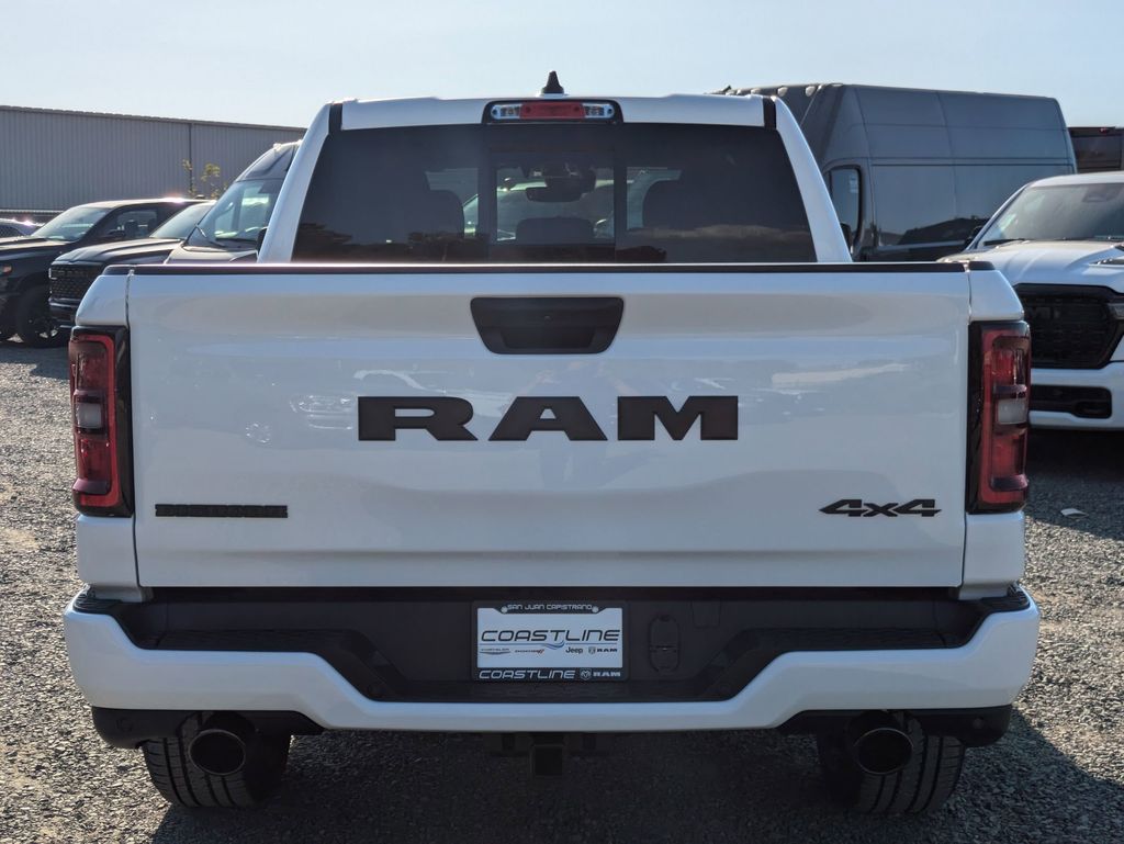 2025 Ram 1500 Big Horn/Lone Star 3