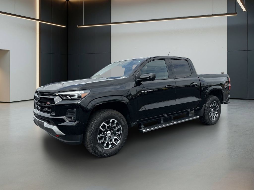 Black 2024 Chevrolet Colorado Z71 Crew Cab 4WD Pickup Truck Four-Wheel Drive 8-Speed Automatic