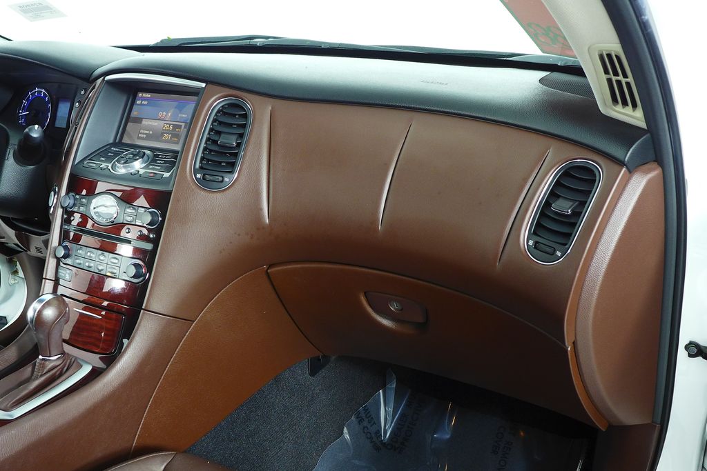 Thumbnail: 2015 INFINITI QX50 - 14