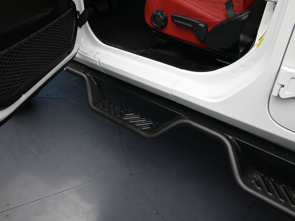 New 2026 Bright White Clearcoat Jeep Sport S image 32