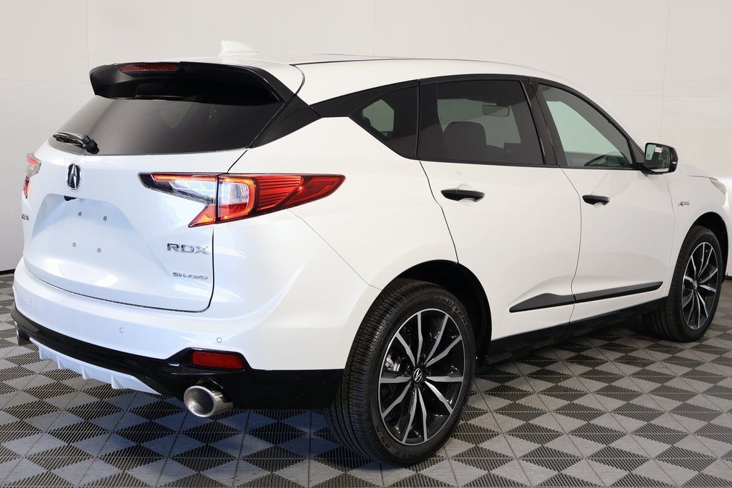Thumbnail: 2026 Acura RDX - 2