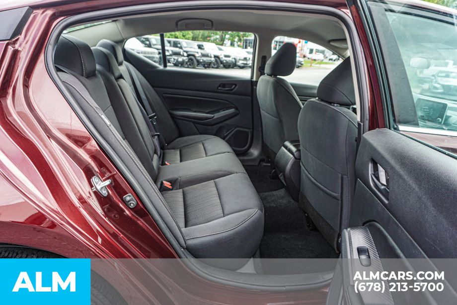Used 2025 Red Nissan 2.5 SV image 22