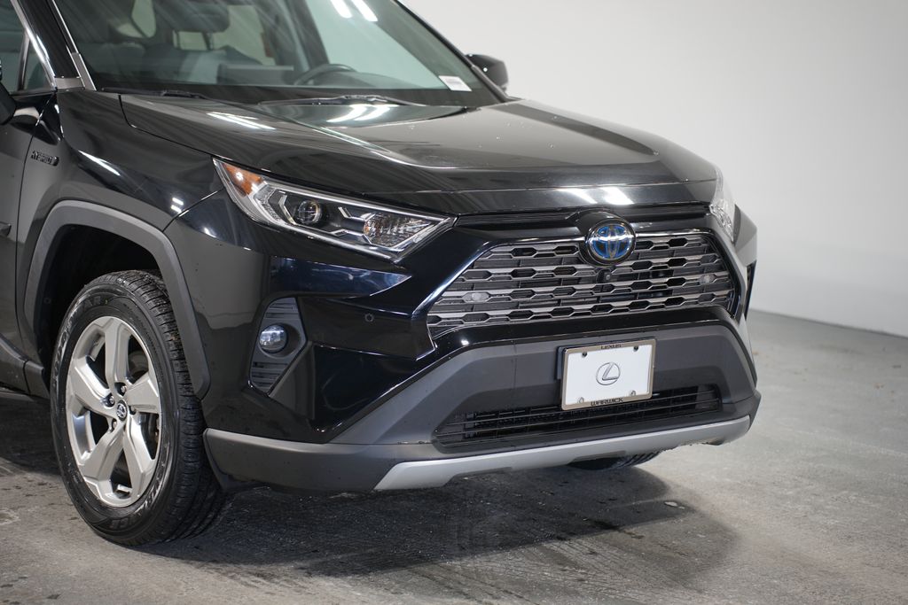 2020 Toyota RAV4 Limited 4