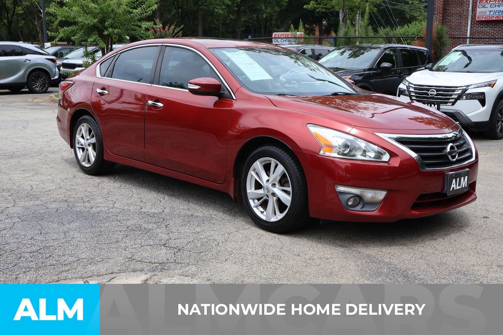 Used 2015 Red Nissan 2.5 SV image 5