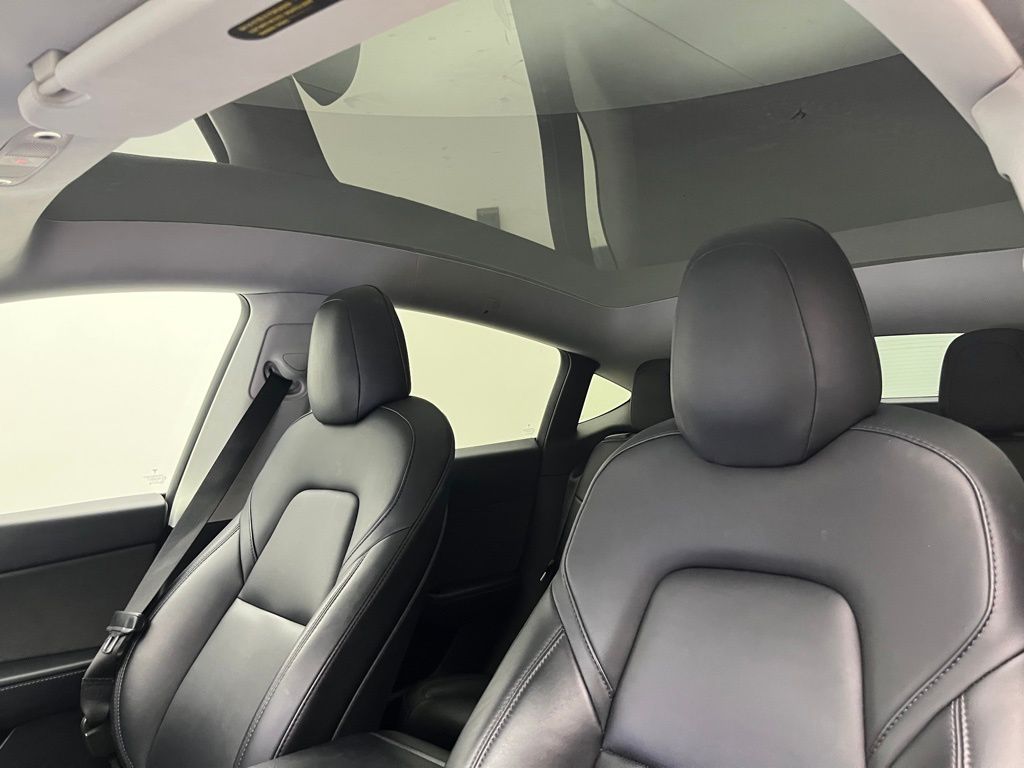 Thumbnail: 2020 Tesla Model Y - 11