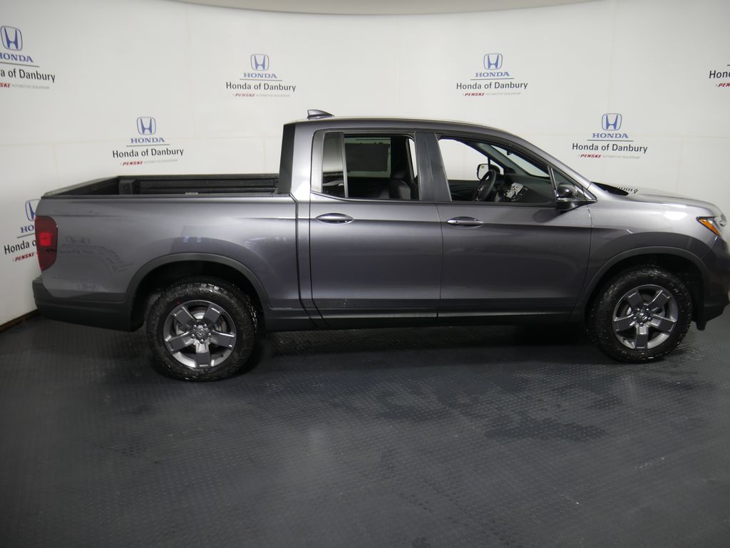 2025 Honda Ridgeline TrailSport 3