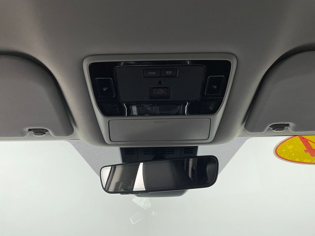 Thumbnail: 2024 Toyota Grand Highlander - 31