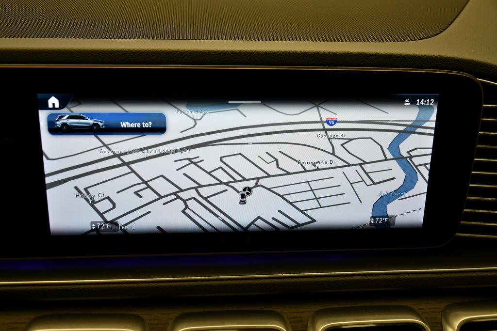 Thumbnail: 2026 Mercedes-Benz GLE - 26