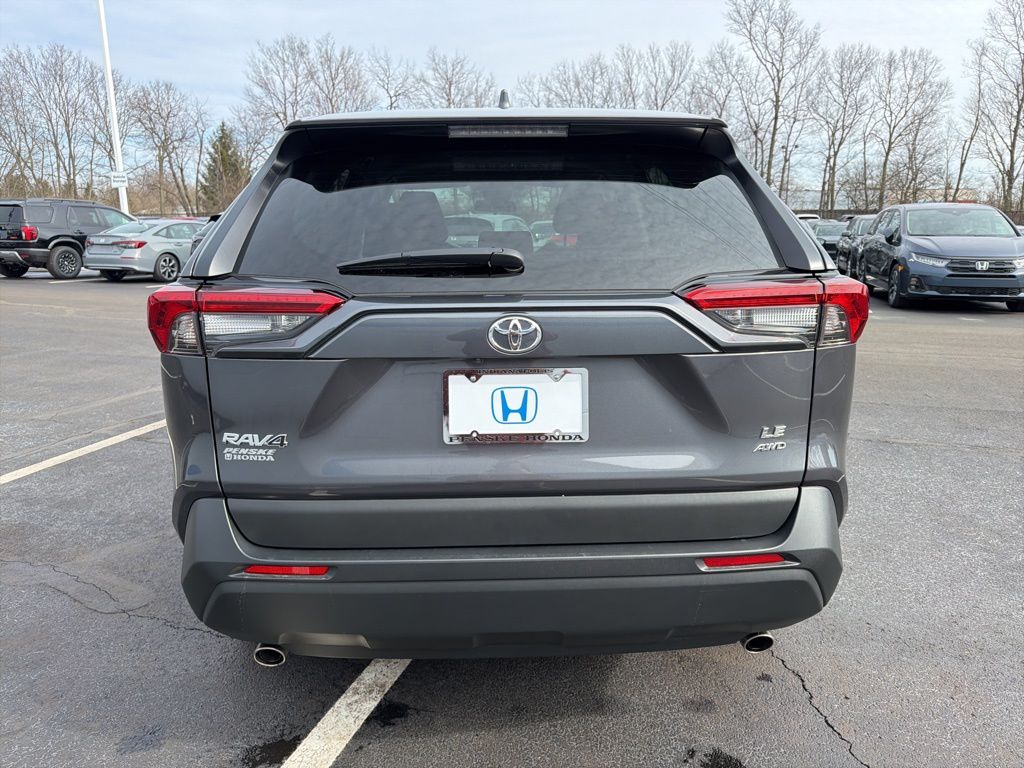 Thumbnail: 2024 Toyota RAV4 - 4