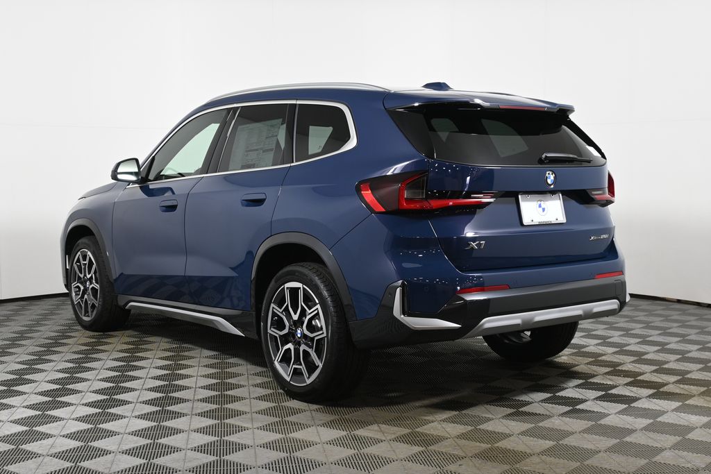 Thumbnail: 2026 BMW X1 - 5