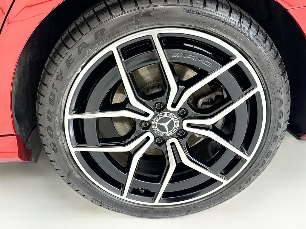 Thumbnail: 2022 Mercedes-Benz E-Class - 30