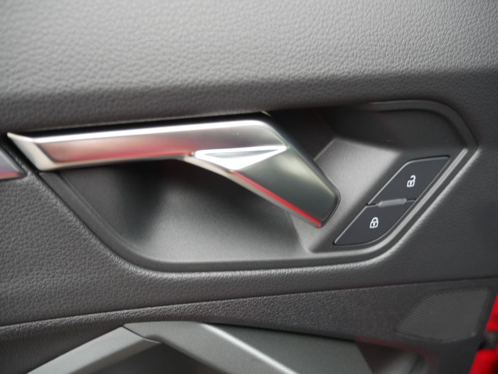 Thumbnail: 2022 Audi Q3 - 23